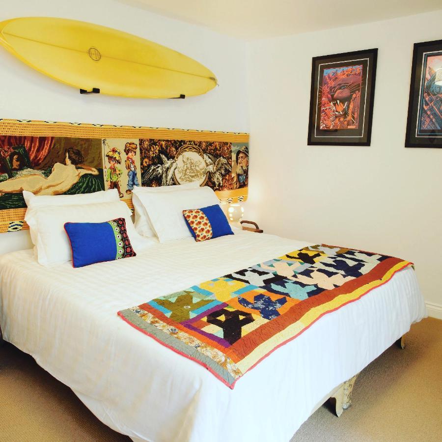 Paramount Apartments Ilfracombe, Arty Seaside Holiday Apartments Exterior foto