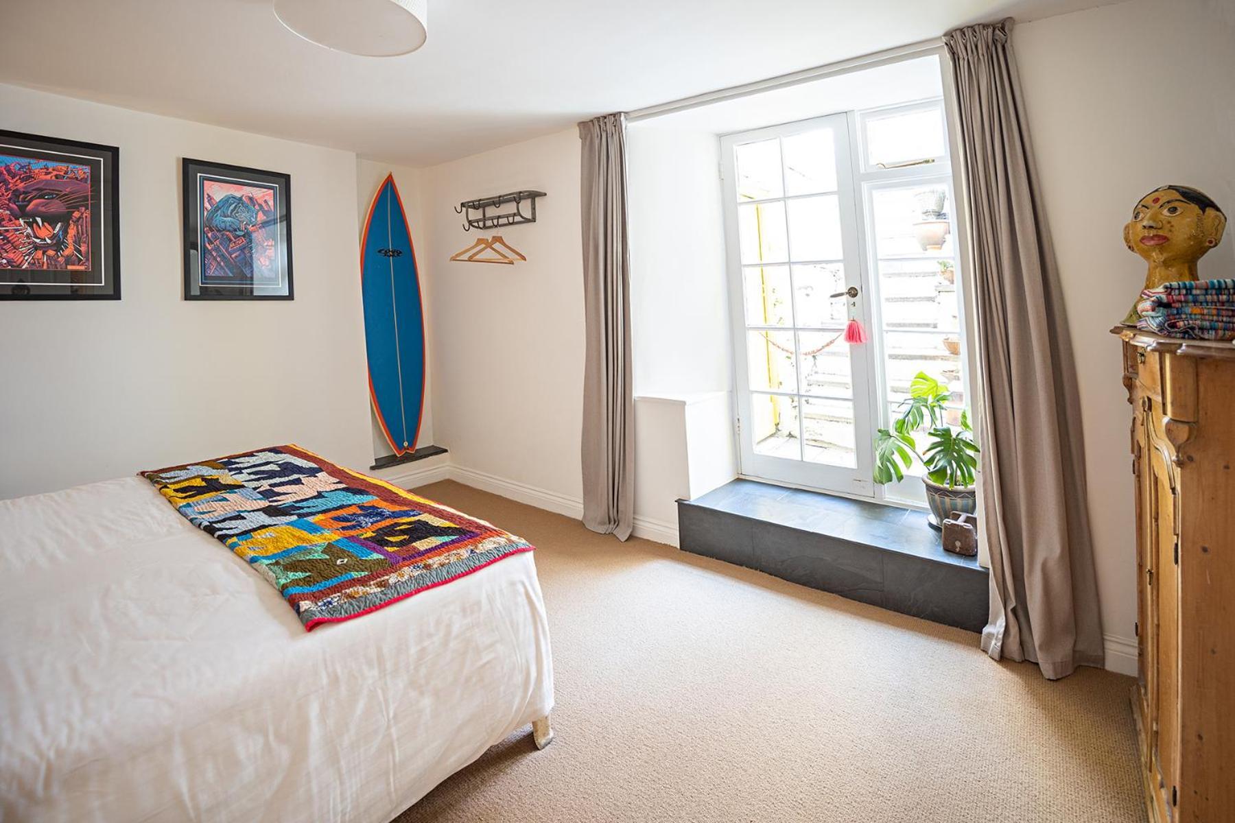 Paramount Apartments Ilfracombe, Arty Seaside Holiday Apartments Zimmer foto